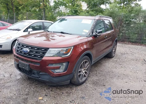 2016 Ford Explorer Sport z USA, uszkodzony, nr VIN 1FM5K8GT5GGB57390